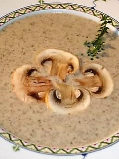 Una foto de Crema de champiñones