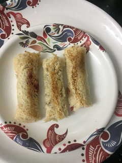 பிரட் ரோல் (Bread Roll Recipe in Tamil) செய்முறை முக்கிய புகைப்படம்
