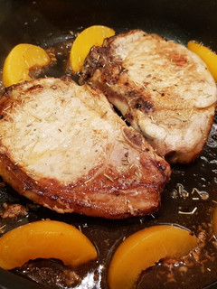 A picture of Peachy Pork Chops.