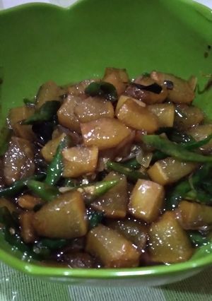 Foto resep Oseng kikil cabai hijau pedas manis