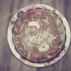 A picture of Besan ka halwa.