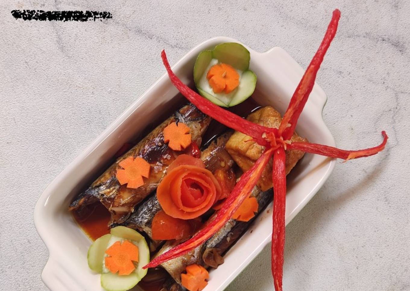 Ikan Pindang Masak Kecap Dengan Garnish