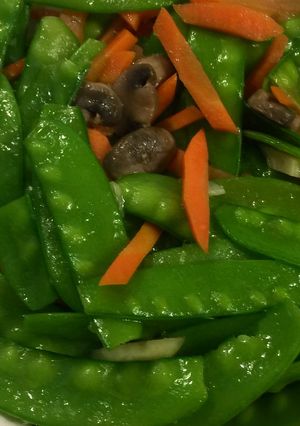 洋菇炒豌豆 的食譜成品照片