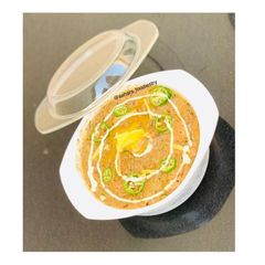 A picture of Chicken Makhni Handi.