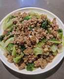 Lettuce top with Ground Pork