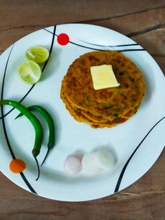 સિંધી કોકી (sindhi koki recipe in gujarati) રેસીપી મુખ્ય ફોટો