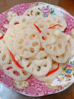 涼拌醋溜蓮藕 的食譜成品照片