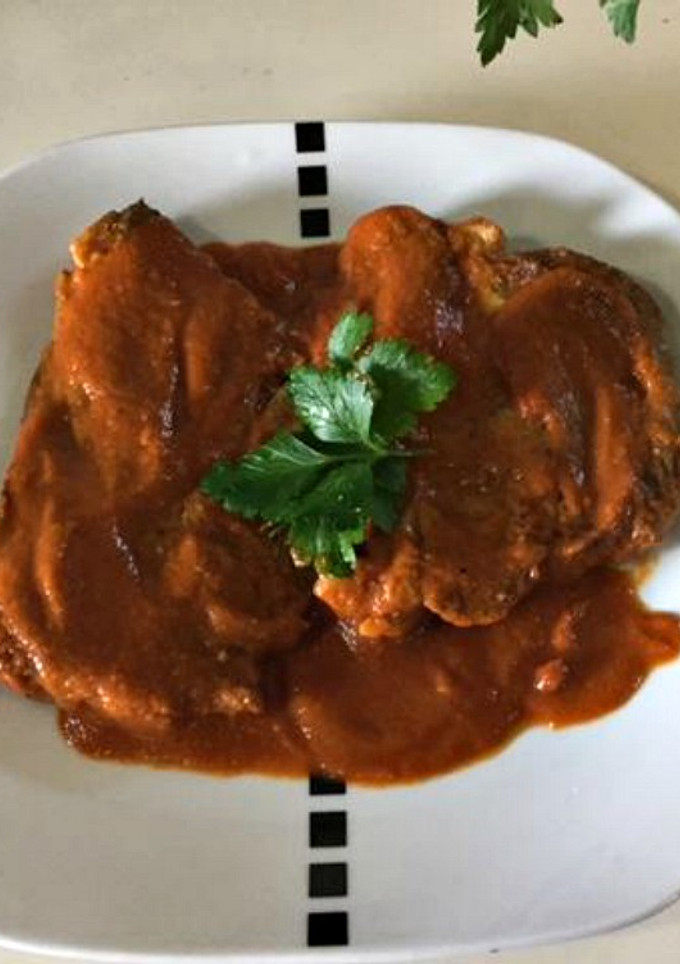 Una foto de Bistec en salsa