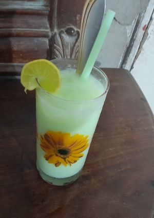 A picture of Pakola milk.