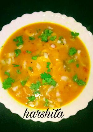 A picture of Dal dhokli.