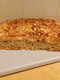 Focaccia alle cipolle con asiago e pere