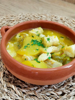 Una foto de Bacalao en amarillo