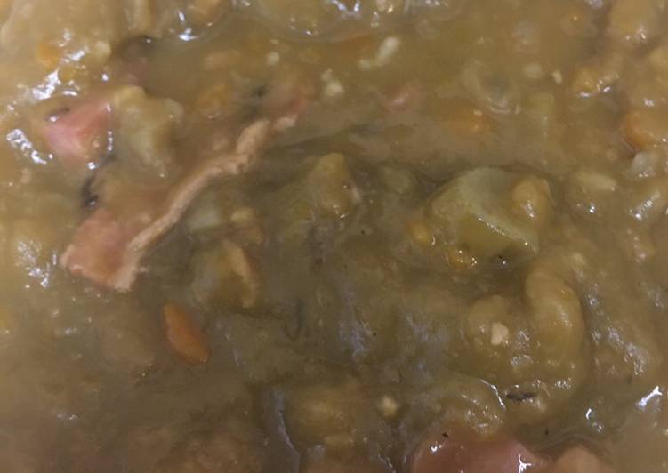 Split green pea soup