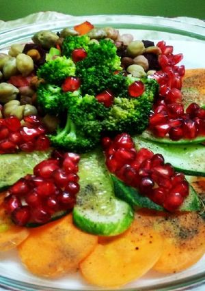 A picture of Broccoli salad with kabuli Chana.