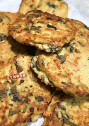 雨來菇黃金豆腐餅 的食譜成品照片