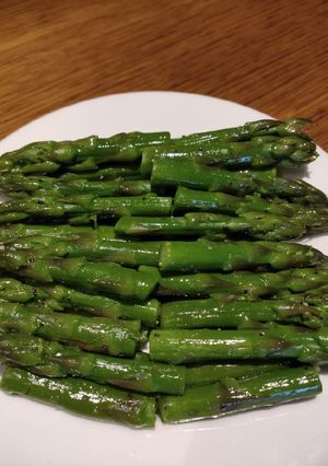 A picture of Boiled Asparagus.