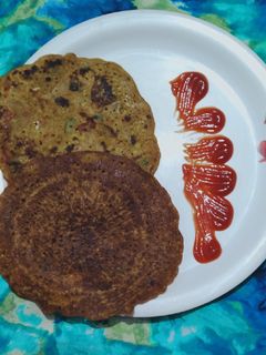 મલ્ટી ગ્રેન વેજિટેબલ પુડલા (Multi Grain Vegetable Pudla Recipe In Gujarati) રેસીપી મુખ્ય ફોટો