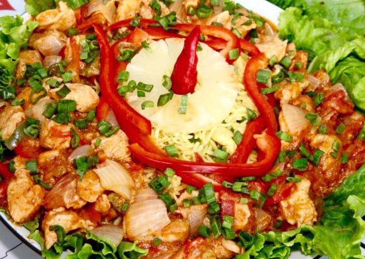 Get Healthy with Pineapple fried rice with Thai red curry 😍😍😍