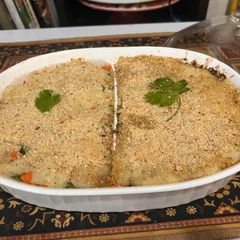 A picture of Batata bil sanieh.