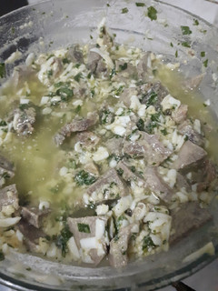 Una foto de Lengua a la vinagreta