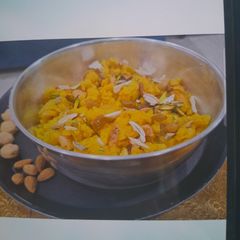 A picture of Apricot and Semolina Sweet Halwa.
