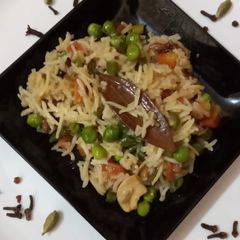 A picture of Bengali rice pulao.