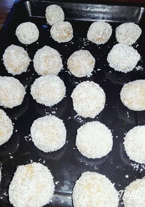Una foto de Bombones con restos de bizcochuelos