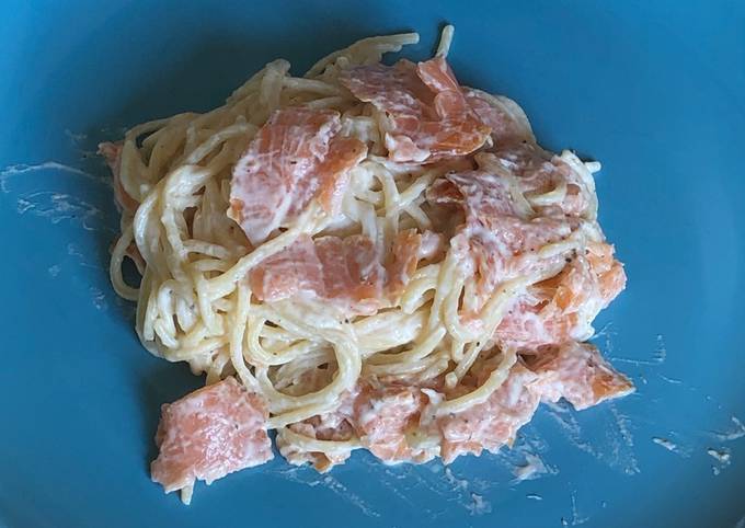 Smoked Salmon Spaghetti