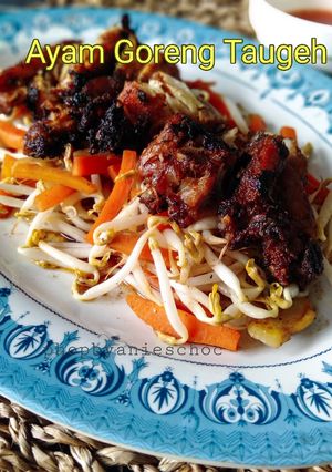 Gambar Ayam Goreng Taugeh