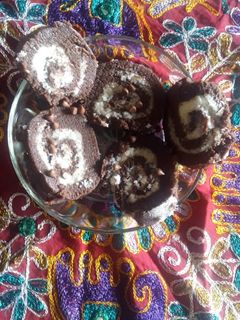 ચોકલેટ રોલ (Chocolate Roll Recipe In Gujarati) રેસીપી મુખ્ય ફોટો