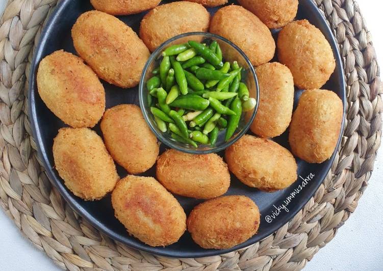 Bagaimana Memasak Combro (Oncom dijero), Enak