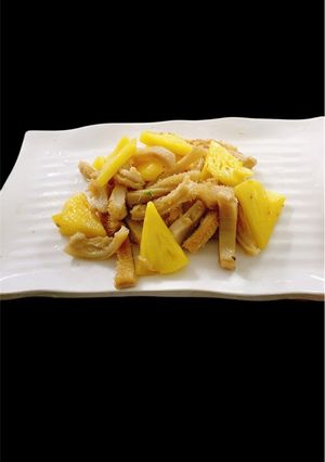 Hình của món Sách bò xào dứa.