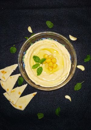 A picture of Classic Hummus.
