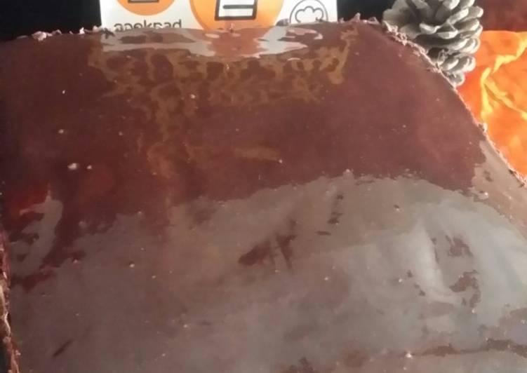 Chocolate surprise cake