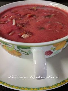 Una foto de Gazpacho de cerezas en Monsieur Cuisine Plus u otro robot