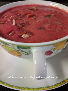 Una foto de Gazpacho de cerezas en Monsieur Cuisine Plus u otro robot