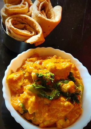 A picture of Dahi Paneer.
