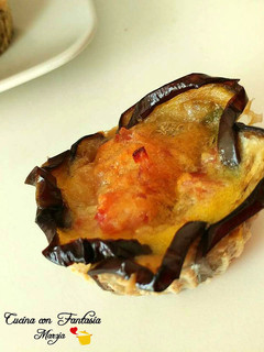 Foto di Fiori di melanzane con prosciutto e provola
