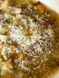 175 • Zuppa di verza, zucca, ceci, funghi e speck