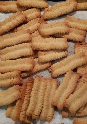 A picture of Basic biscuits.