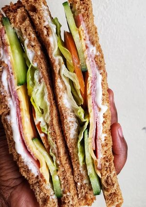 A picture of Simple sandwich by Toolz.