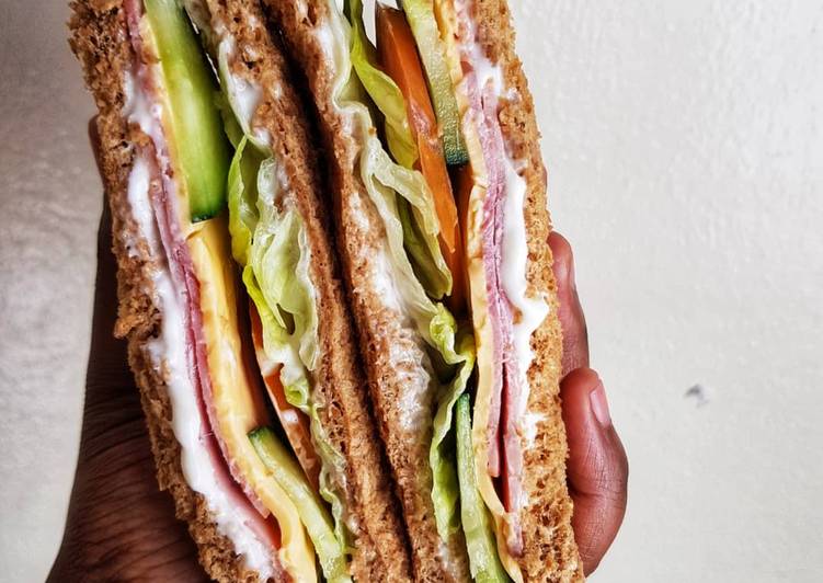 Simple sandwich by Toolz