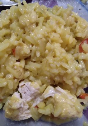 Una foto de Arroz con pollo 😋