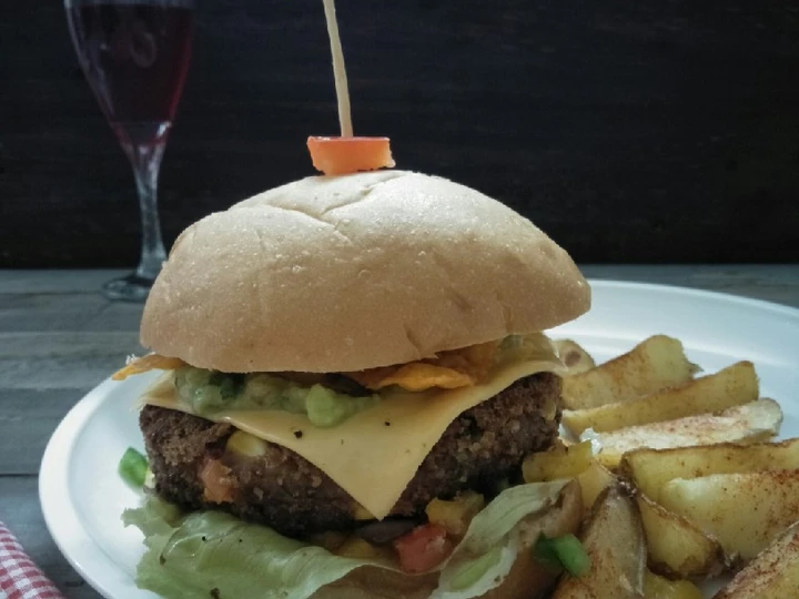 Easy Way Prepare Recipe Veg Mexican Burger that is Awesome, Can Spoil the Tongue}