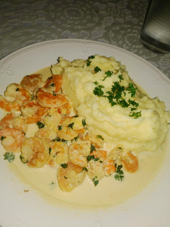 Una foto de Camarones en crema de leche