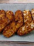 Tempeh đậu gà ướp sốt nướng