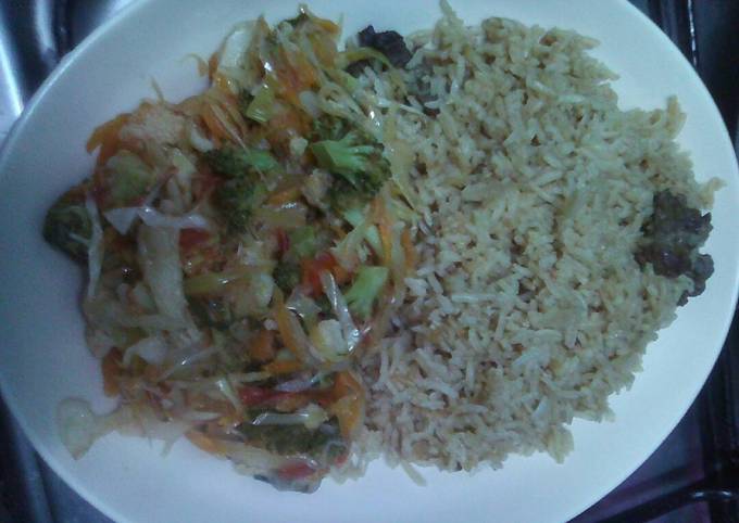 Steps to Prepare Favorite Pilau rice with mixed vegetables