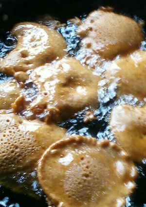 A picture of Akara.