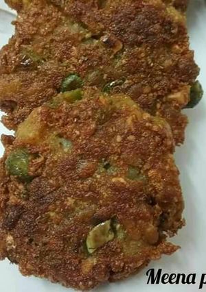 A picture of Potato and Poha cutlet.