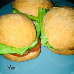 Tuna burger A picture of Tuna burger.